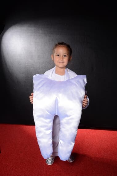 Emir Kaya Kostüm Kiralama