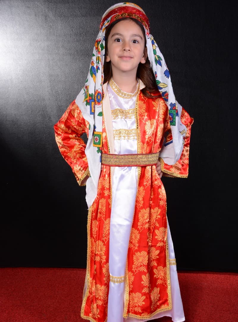 Emir Kaya Kostüm Kiralama