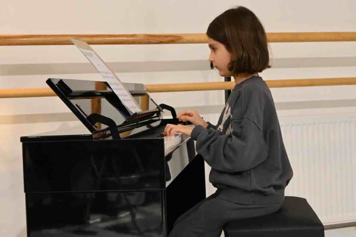 Lamia Dans ve Sanat Akademi - 3. Fotoğraf